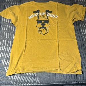 Walt Disney World shirt themed Pluto size large